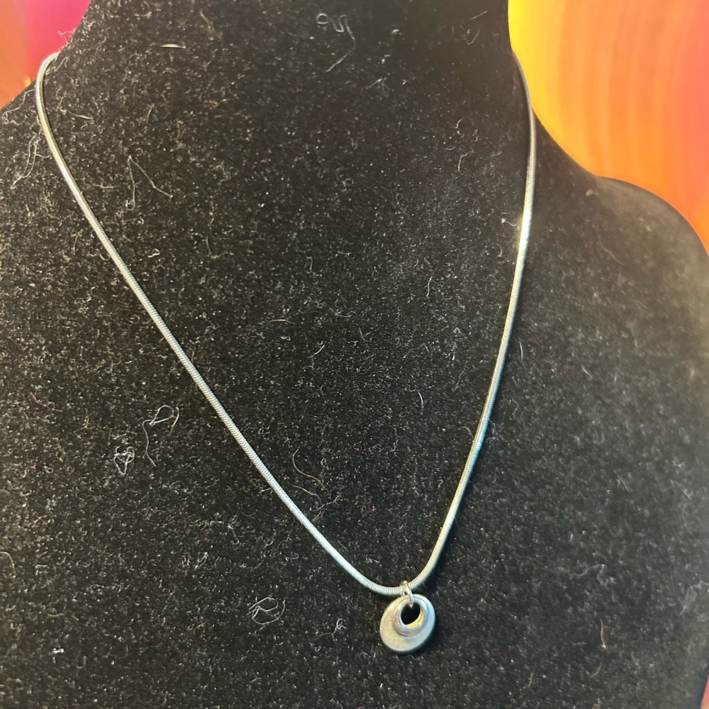 Elegant‎ Silver Necklace with Pendant